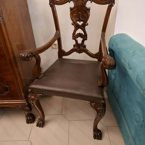 Dining table set like new with chairs and buffet