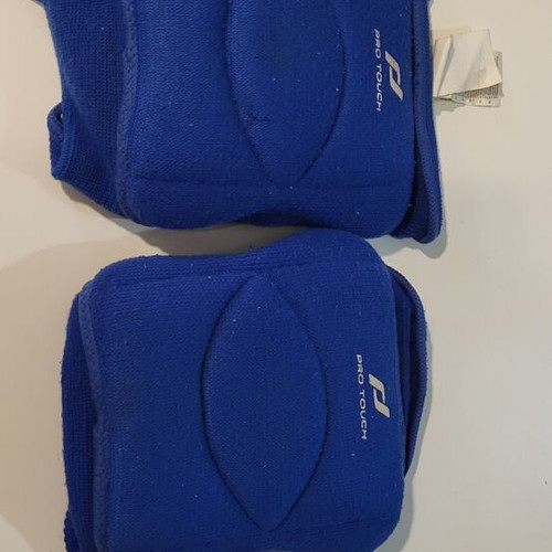 Pro Touch knee pads blue medium slightly used