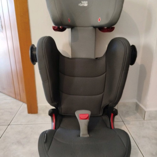 Britax Romer car seat like new for 15-36 kg