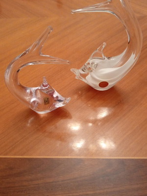 Vintage set of 2 handmade Murano glass fish, made in Italy