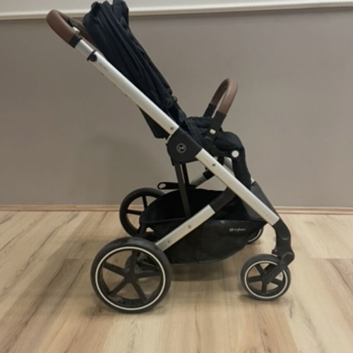 Cybex Balios S Lux 3 in 1 stroller used