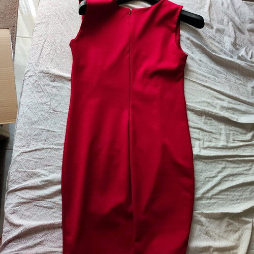 Red elastic midi dress like new, size L