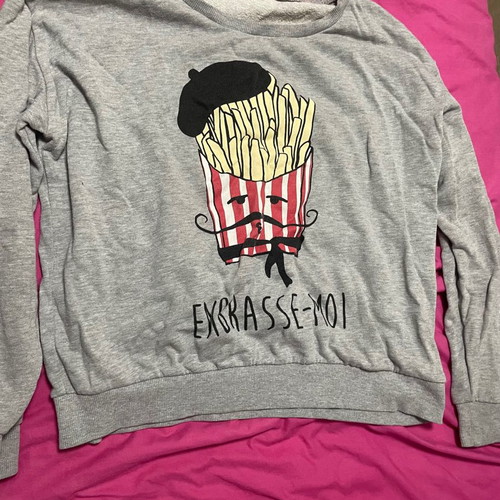 H&M gray sweatshirt used, size L