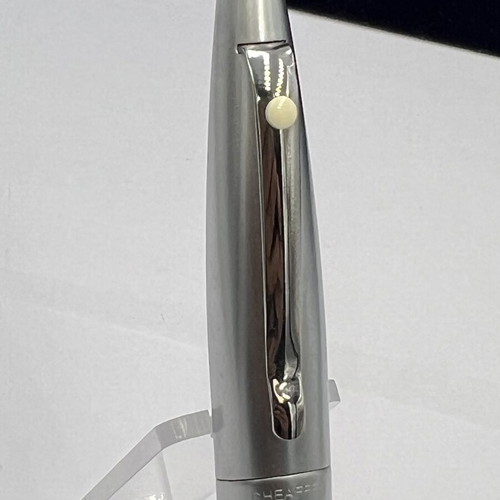 Sheaffer Intrigue Blue fountain pen 14k nib like new