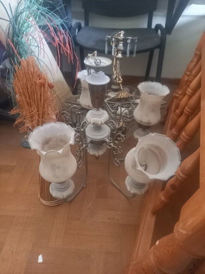 Φωτιστικά vintages σαν καινούργια, αντικέ και τα δύο μαζί