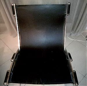 Δερμάτινη νίκελ καρέκλα
