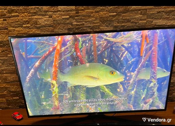  Samsung 50" KU6000H Flat Smart 4K UHD TV