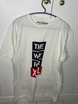 Pull & Bear short-sleeve t-shirt used, size M, white