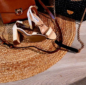 2 michael  kors καινούργιες  με καρτελακια αυθεντικές τσαντες!