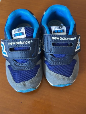 New Balance athletic shoes used, size 23.5, gray and blue