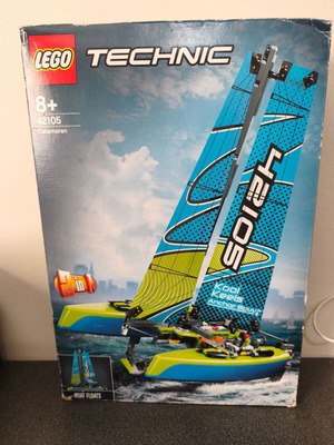 Lego Catamaran 42105 used with box and instructions