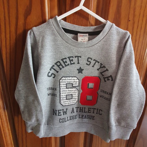Children's shirts set like new, 2-3 years old, 3 pieces