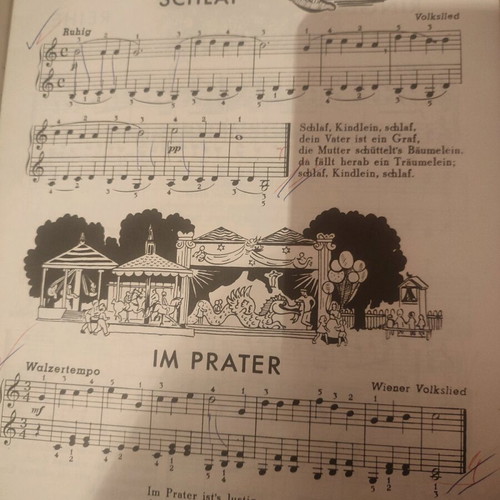 Kinder Sang piano music learning book used