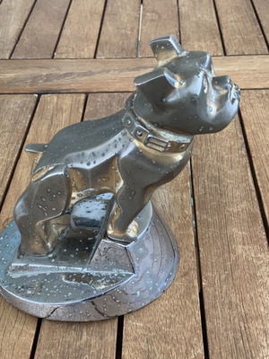 Mack Bulldog Hood Ornament used, metal, design patent 87931