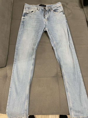 Zara jeans like new, size M, gray