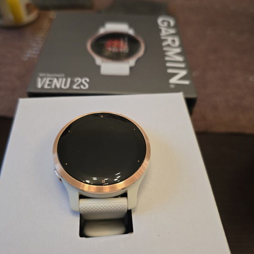 Garmin Venu 2S smartwatch new, Light Gold with White Silicone Band