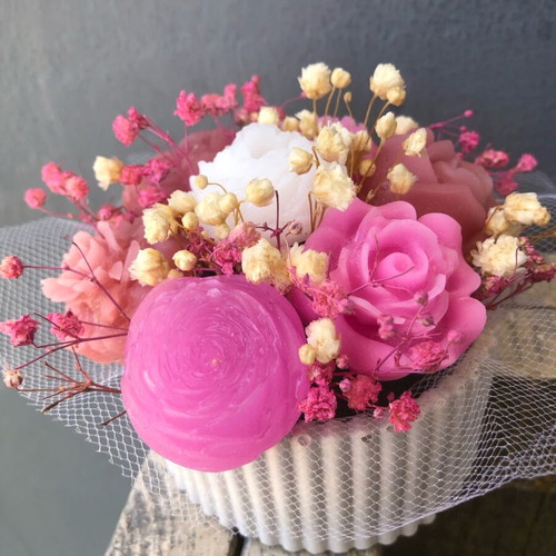 Bomboniere gypsum vase with wax flower bouquet new