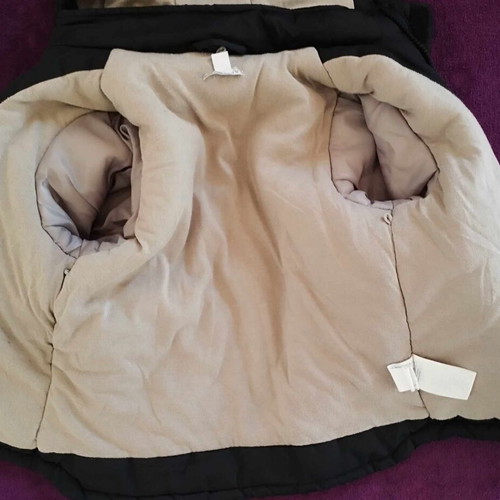 Children's jacket used for 3 years old black with detachable hood