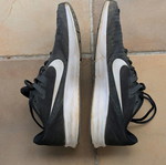 Nike παπούτσια για τρέξιμο μεταχειρισμένα, μέγεθος 45.5, μαύρο και λευκό
