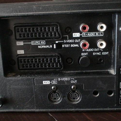 Panasonic NV-FS88 SVHS video cassette recorder used, defective