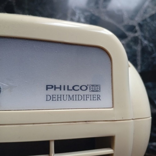 Philco PDH-716EA dehumidifier like new