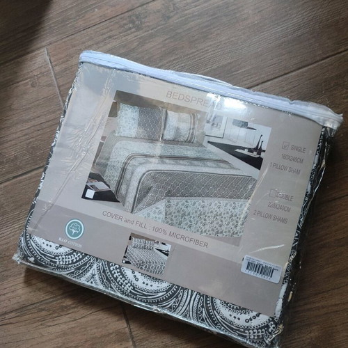 Bedspread for Single Bed 160x240 with Pillowcase new