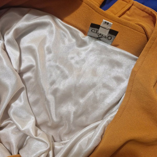 Viscose dress orange like new, size x-small