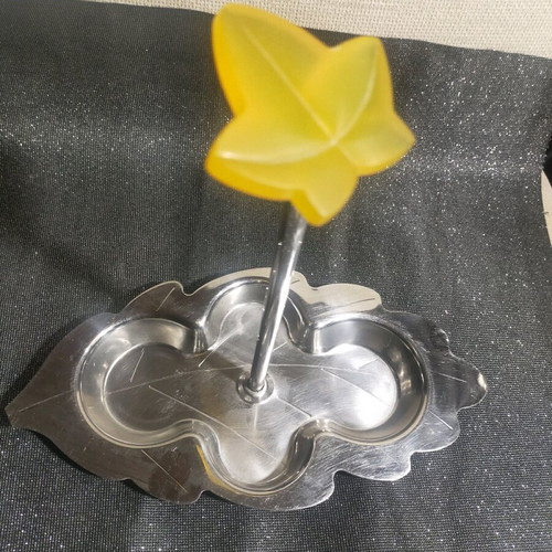 Metal jewelry holder used, yellow