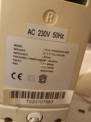 Teac PowerMax 80/2 wall speakers like new