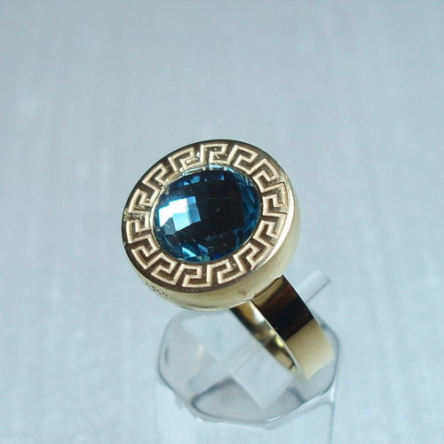Ring steel gold plated with blue crystal new