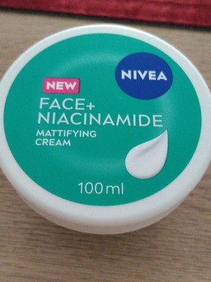 Nivea Face+ Niacinamide Mattifying Cream new, moisturizing