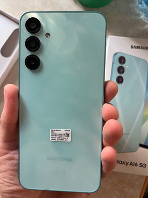 Samsung Galaxy A16 256GB smartphone, turquoise