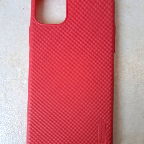 Nillkin case for iPhone 11 Pro Max red like new with stand
