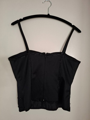 Spirit black top Large with straps and decorative sequins like new