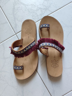 Handmade sandals slippers like new, size 37, multicolor purple