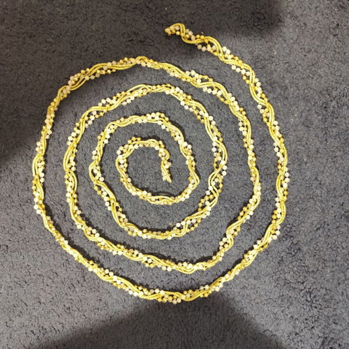 Garland with decorative flowers like new