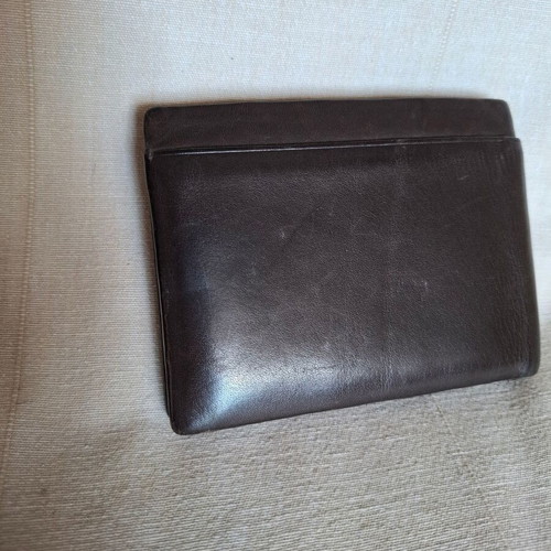 Samsonite leather wallet like new, brown chocolate color