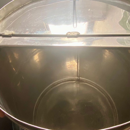 Stainless steel oil barrel used, with handles and lid 30L