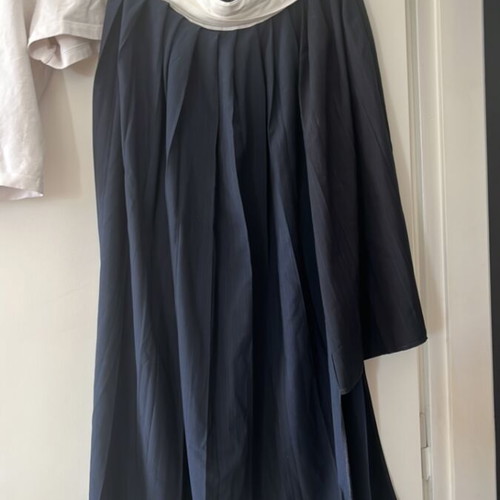 Zara skirt no S with blue and black colors, new, blouse included