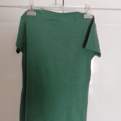 Guinness official merch t-shirt like new, size S, green