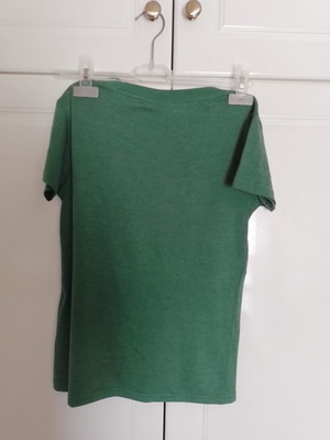 Guinness official merch t-shirt like new, size S, green
