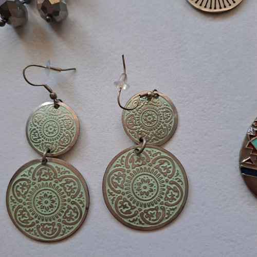 Faux bijoux earrings used, pack of 4 pairs