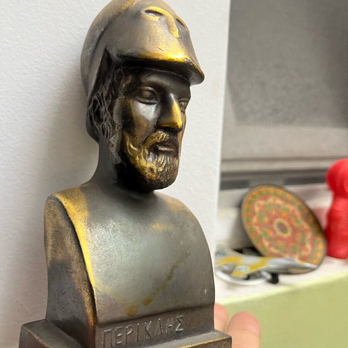 Bronze statue of Pericles like new, about 15 cm