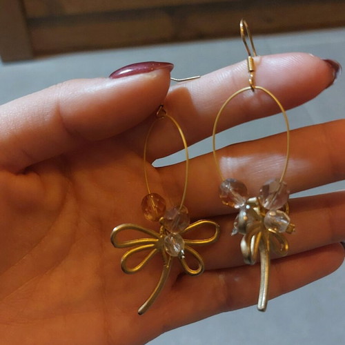 Dangling earrings with butterflies new, gold color