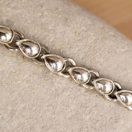 Vintage silver bracelet 925 like new