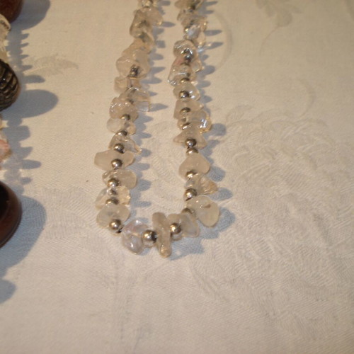Long necklace with onyx stones in various colors 135cm like new