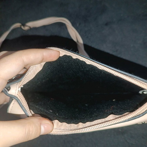 Pink shoulder bag like new, 21x15cm