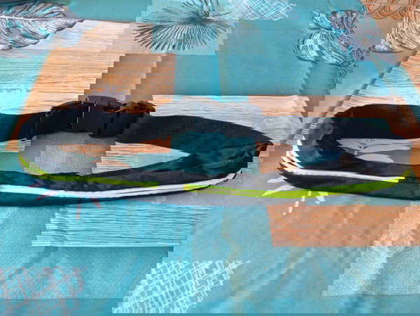 Торбичка за кръста за бягане Run Belt: