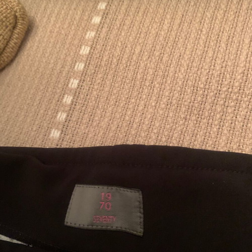 Black and white elastic pants new, slim fit XL