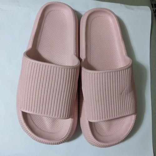 Girls' pink flip flops like new, sizes 36-37